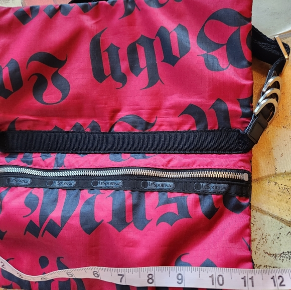 L.A.M.B. Gwen Stefani Makeup LeSportsac Red Rare Double Bum Waist Fanny Belt Bag - Picture 13 of 16